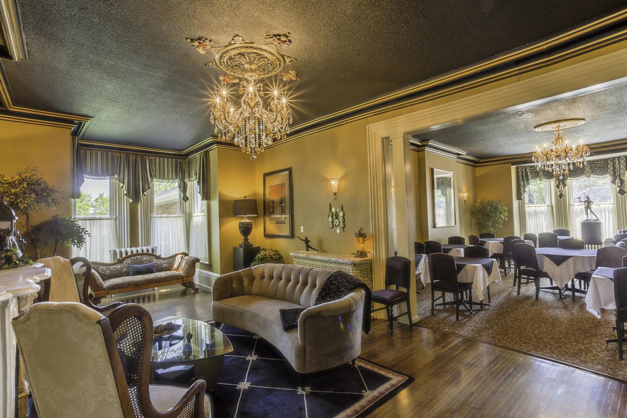 The Woodview Inn Gananoque Kültér fotó